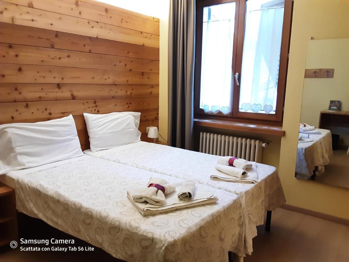 B&B Anna Rovere della Luna Εξωτερικό φωτογραφία