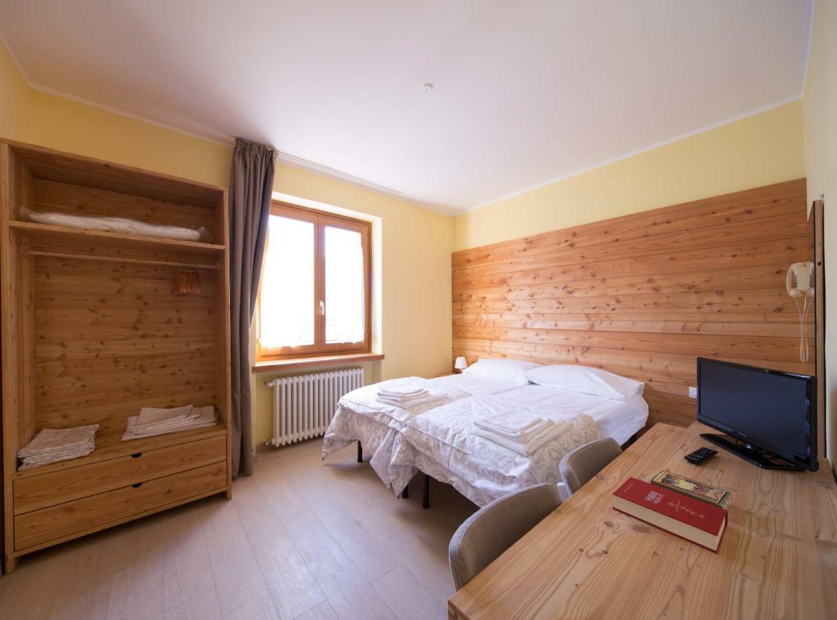 B&B Anna Rovere della Luna Εξωτερικό φωτογραφία